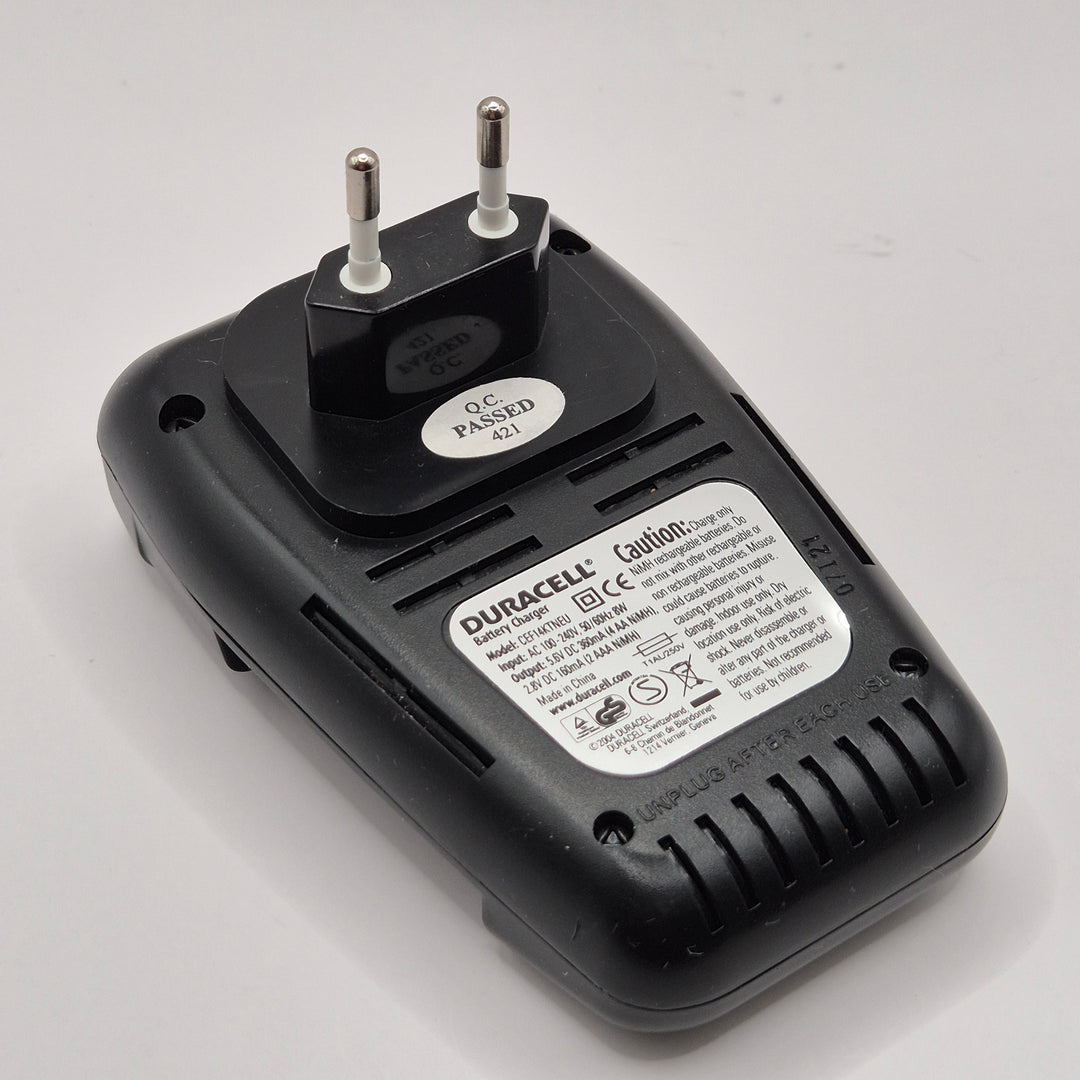 Duracell NiMH Batteriladdare i Plast Kompakt