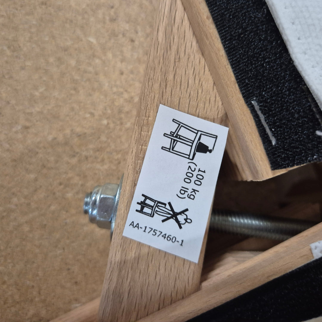 Elegant Henriksdal-stol IKEA trä tyg