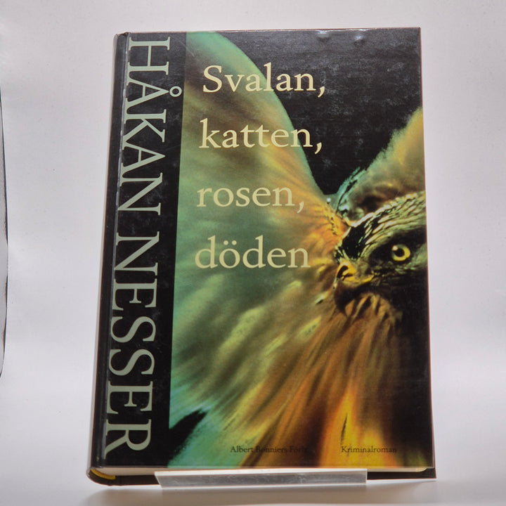 Svalan, katten, rosen, döden deckarebok