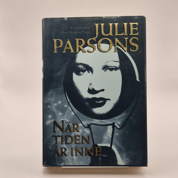 Kriminalroman av Julie Parsons i toppskick