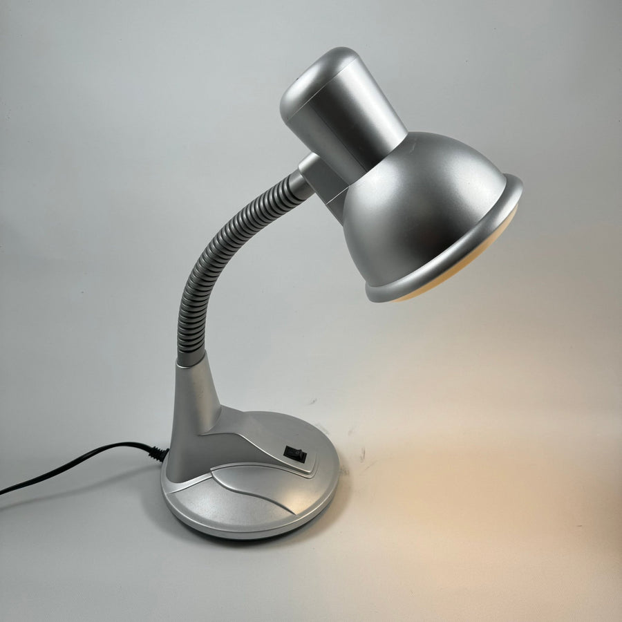Modern Skrivbordslampa med Justerbar Arm - Homy Secondhand Online