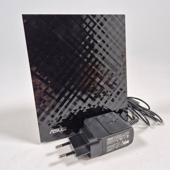 ASUS Bärbar Wi - Fi Router med Laddare - Homy Secondhand Online