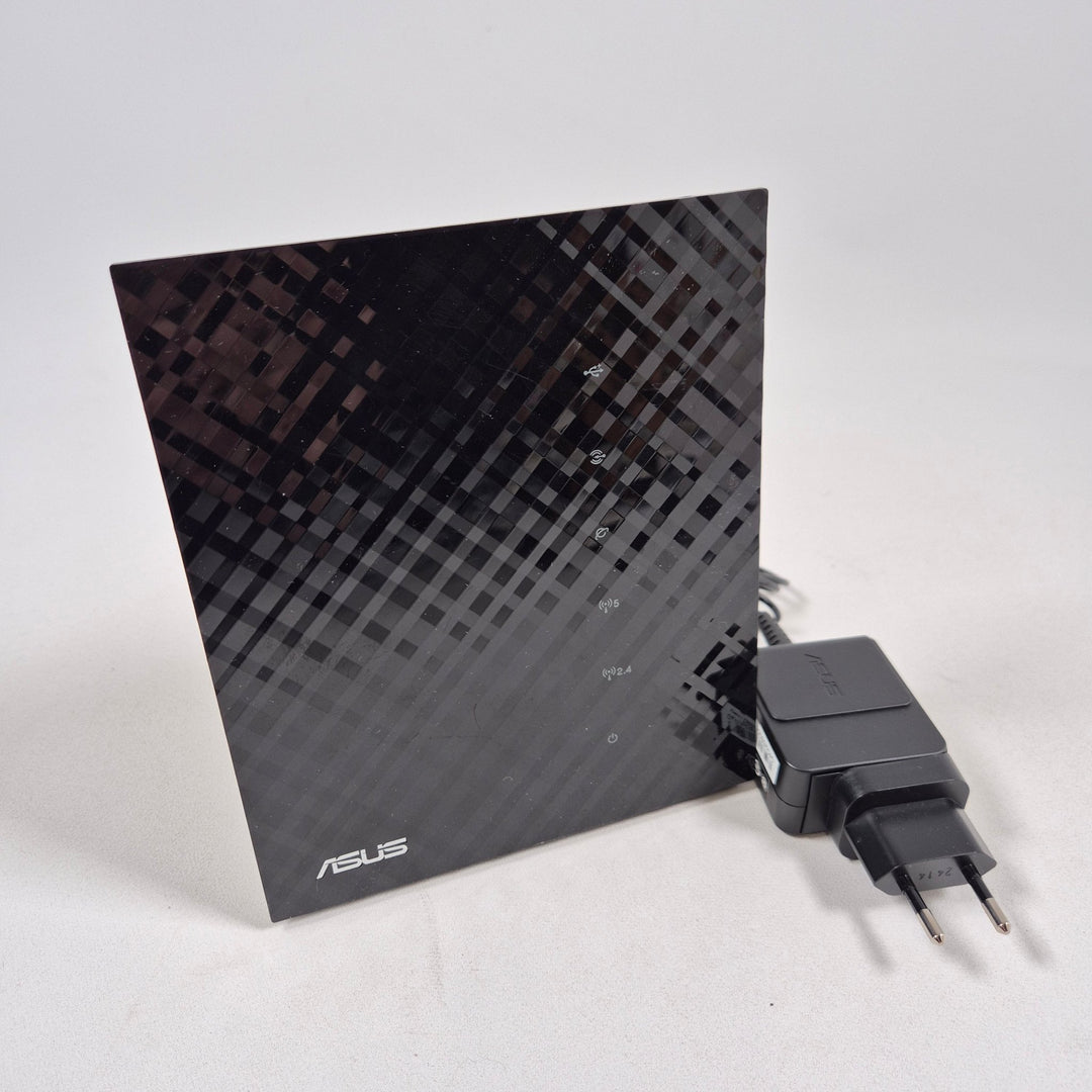 ASUS Bärbar Wi - Fi Router med Laddare - Homy Secondhand Online