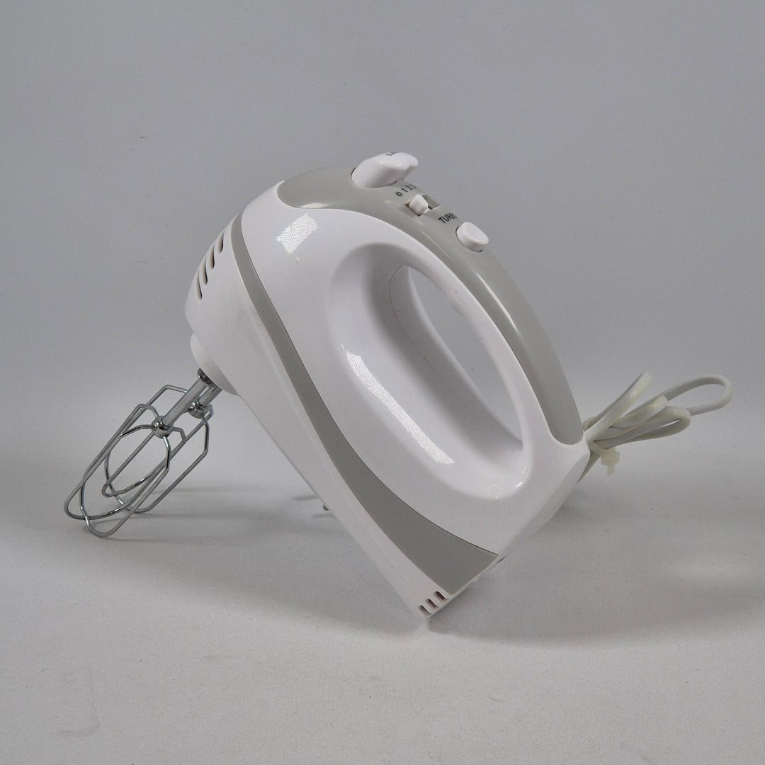 Vit elektrisk handmixer med flera hastigheter - Homy Secondhand Online