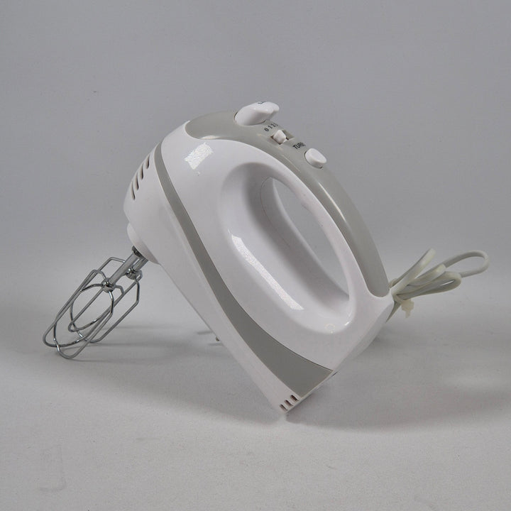Vit elektrisk handmixer med flera hastigheter - Homy Secondhand Online