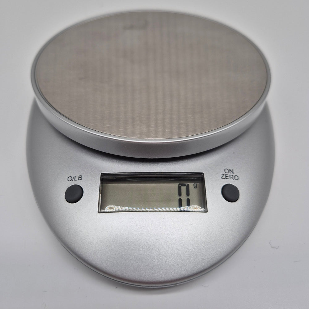 Praktisk Elektronisk Köksvåg i Silver - Homy Secondhand Online