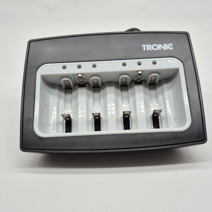 Itech snabbladdare med fyra batteriplatser - Homy Secondhand Online