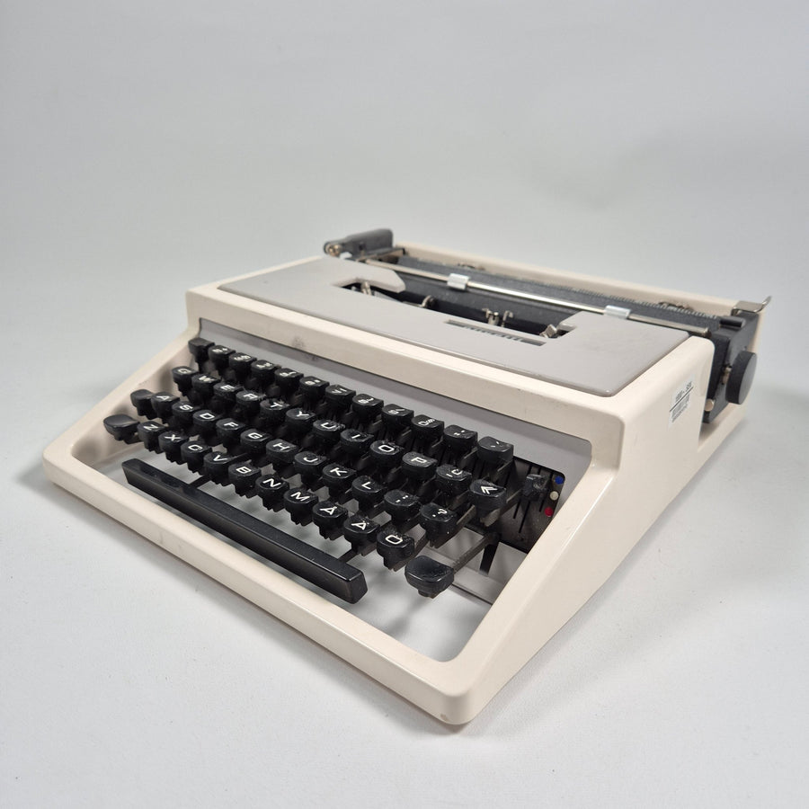 Retro Skrivmaskin i Vitt från 1970 - talet - Homy Secondhand Online