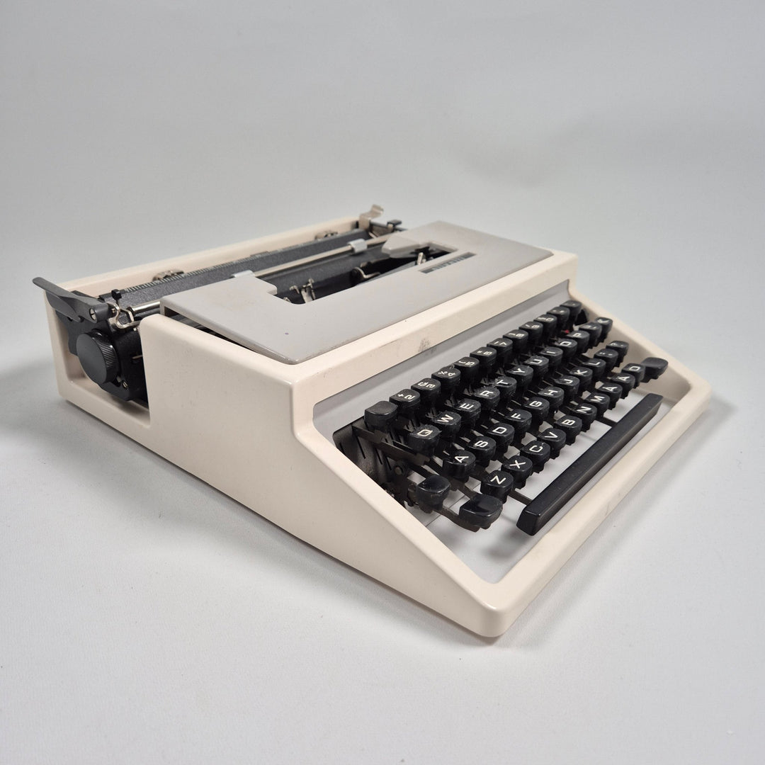 Retro Skrivmaskin i Vitt från 1970 - talet - Homy Secondhand Online