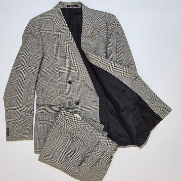Elegant grårutig kostym i ullblandning - Homy Secondhand Online