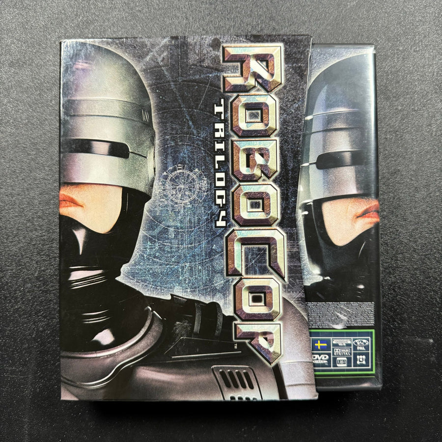 "RoboCop Trilogi - Filmklassiker på DVD" - Homy Secondhand Online