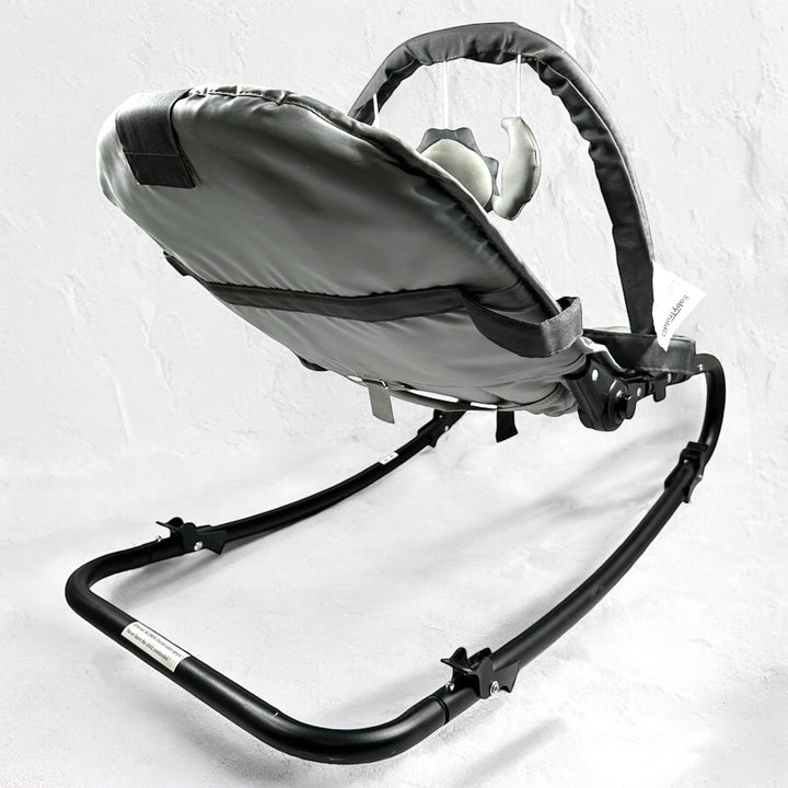 Grå Gungstol för Baby med Mjuka Tillbehör - Homy Secondhand Online