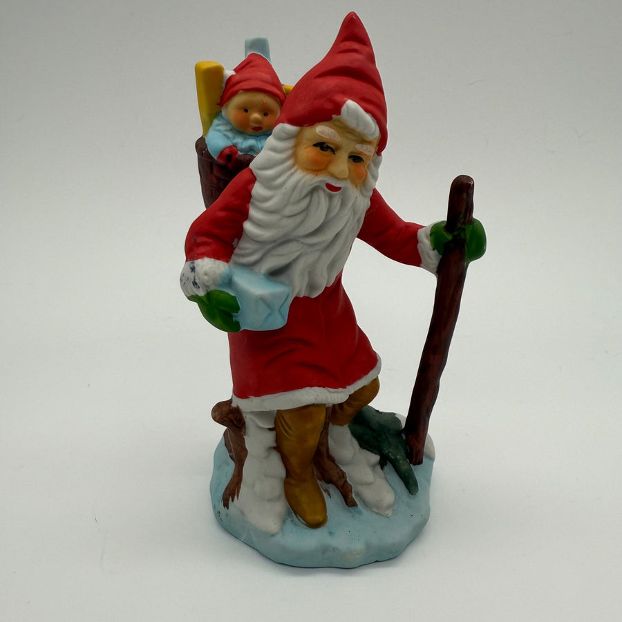 Äventyrlig Tomte och Barn Figurin 15cm - Homy Secondhand Online