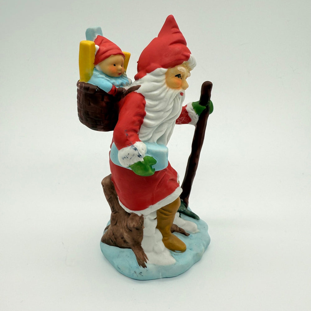 Äventyrlig Tomte och Barn Figurin 15cm - Homy Secondhand Online