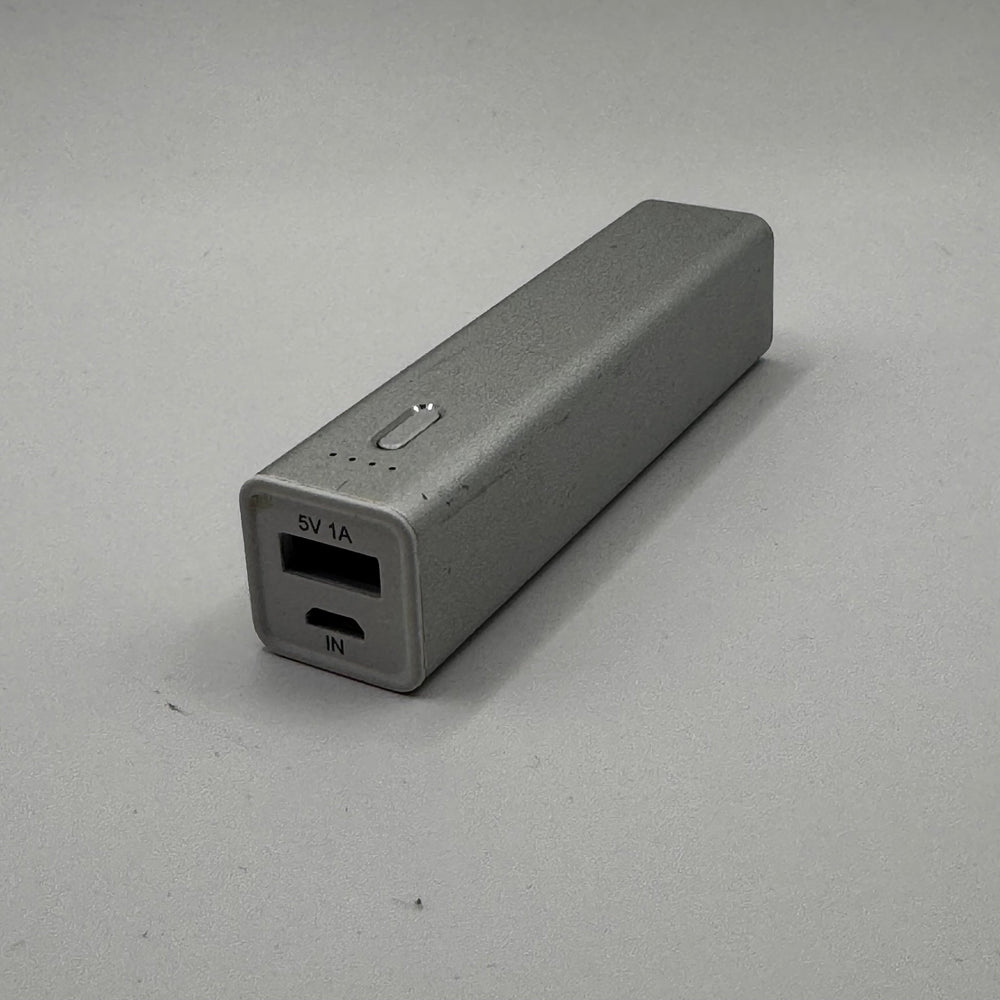 Grå USB Power Bank från Chison - Homy Secondhand Online