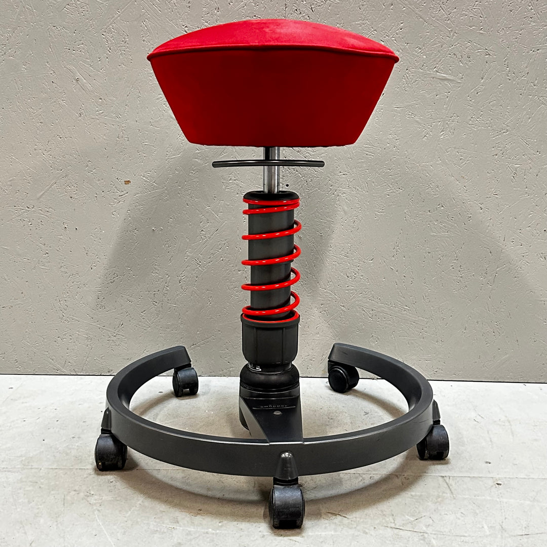 Ergonomisk röd Swopper kontorsstol begagnad