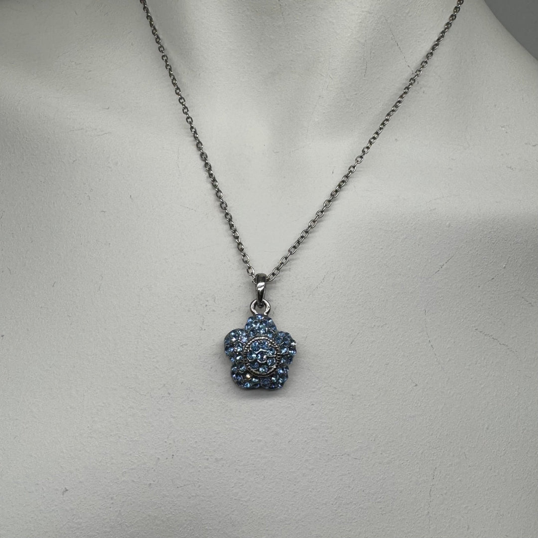 Elegant Blå Blomma Halsband med Kristaller - Homy Secondhand Online
