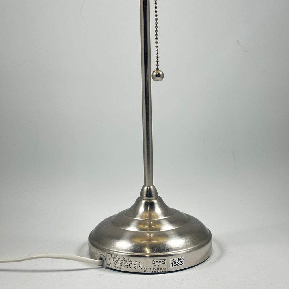 Elegant Bordslampa i Metall med Dragsko - Homy Secondhand Online