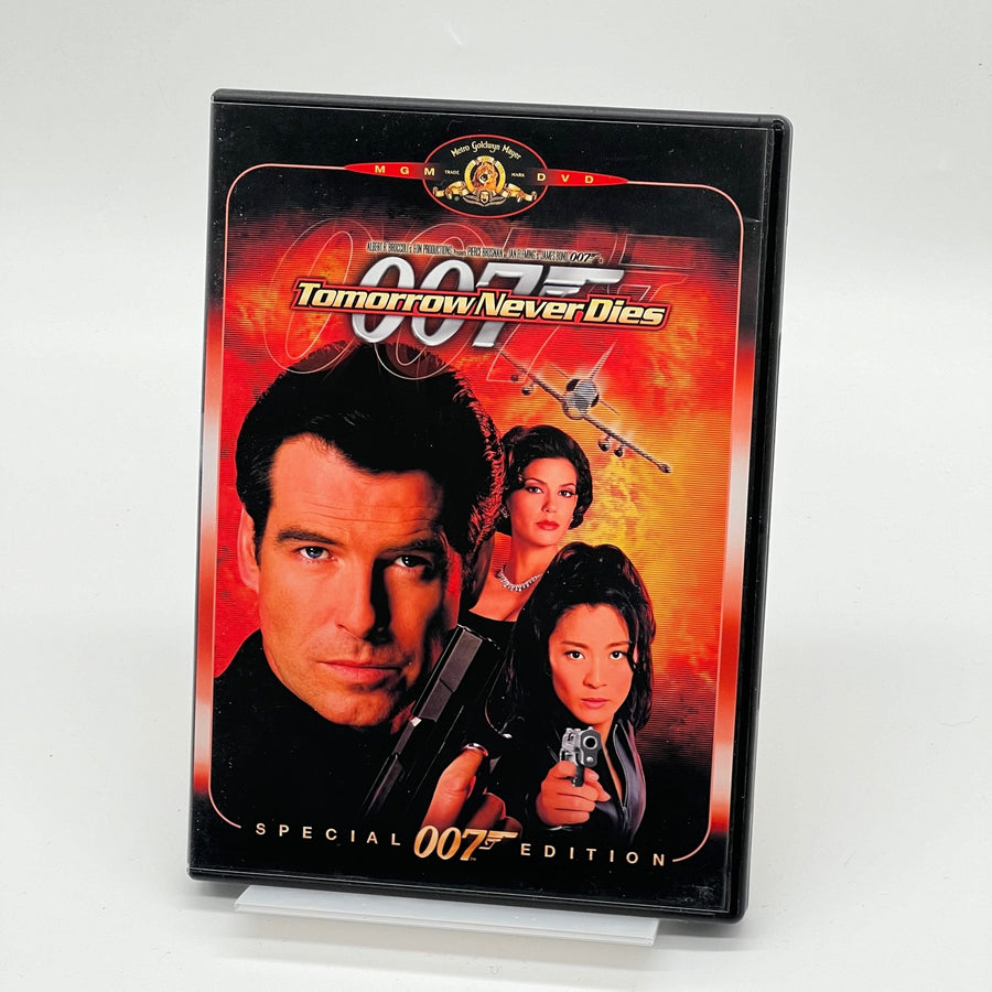 Klassisk James Bond - Film på DVD: Tomorrow Never Dies - Homy Secondhand Online