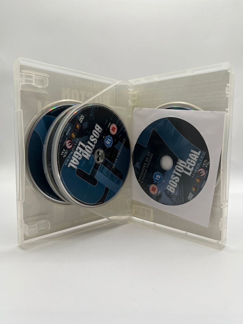 Boston Legal Säsong 2 DVD - box, 7 Skivor - Homy Secondhand Online