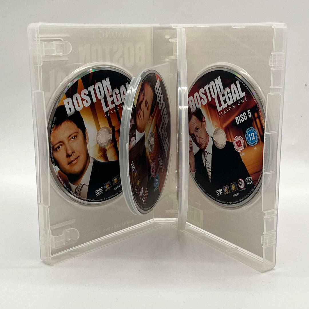 Boston Legal Säsong 1 DVD Box - 5 Skivor - Homy Secondhand Online