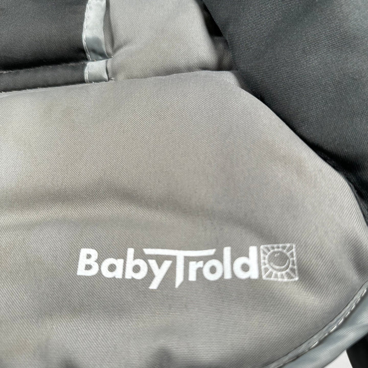 Grå Gungstol för Baby med Mjuka Tillbehör - Homy Secondhand Online