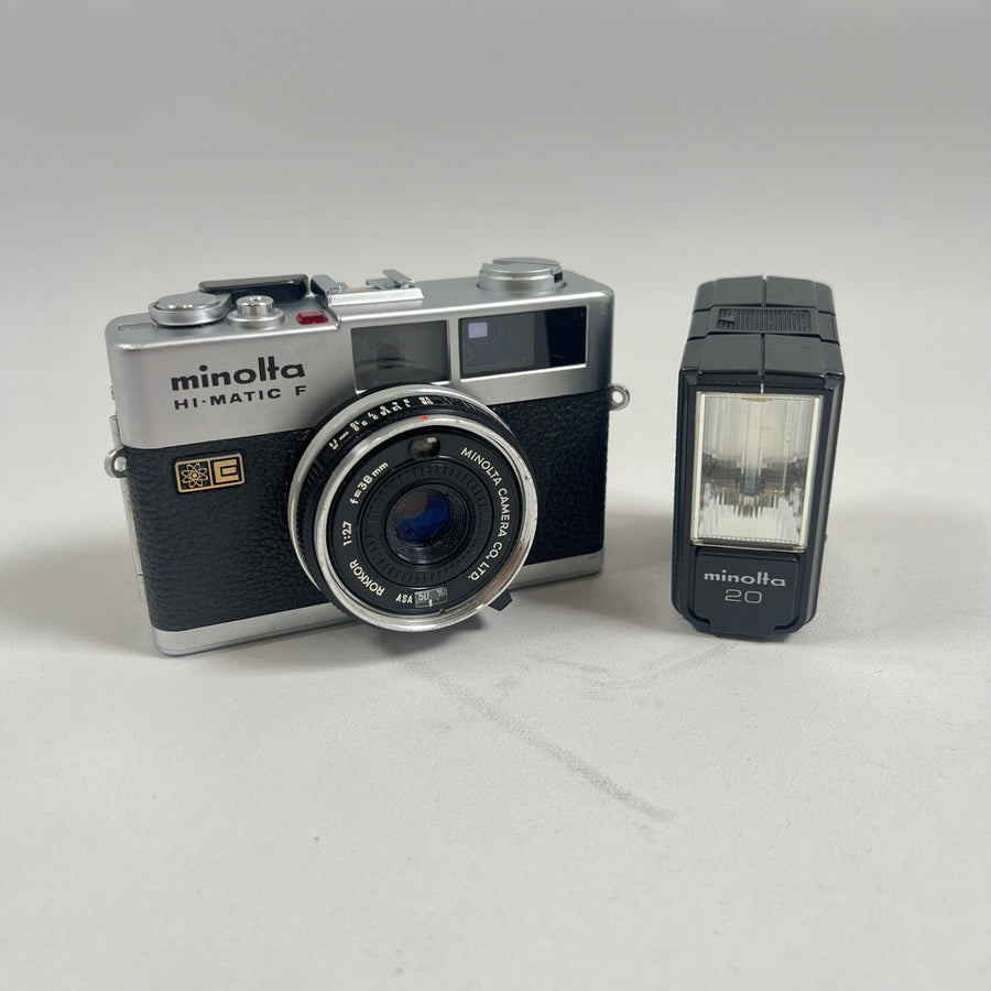 Minolta Hi - Matic F kamera med blixt - Homy Secondhand Online
