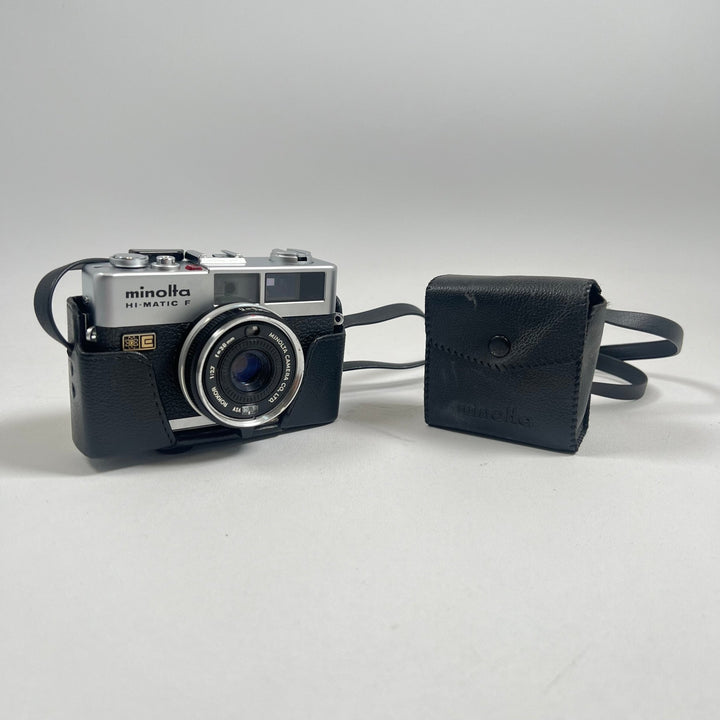 Minolta Hi - Matic F kamera med blixt - Homy Secondhand Online