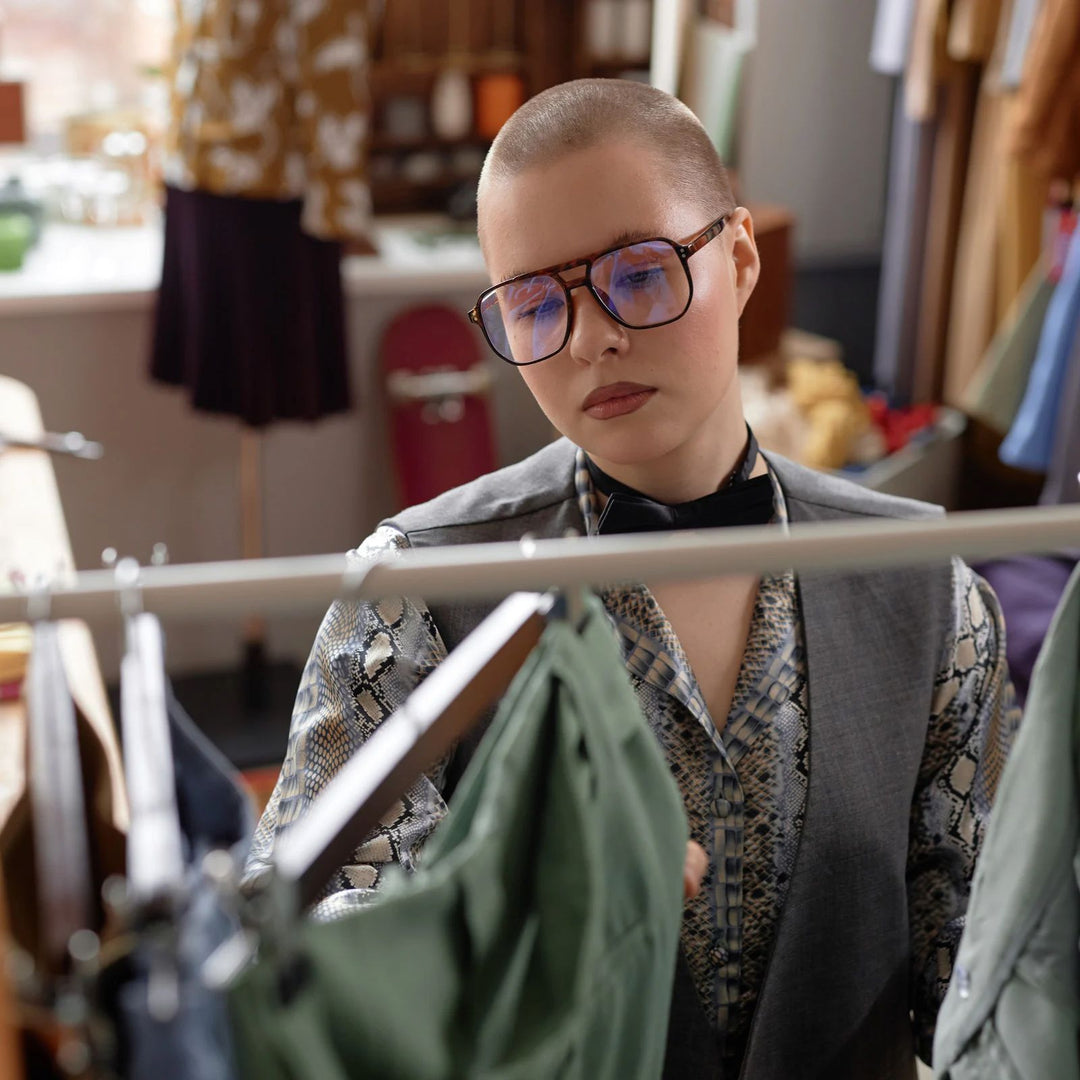 En komplett guide till hållbar och prisvärd shopping – Begagnade kläder