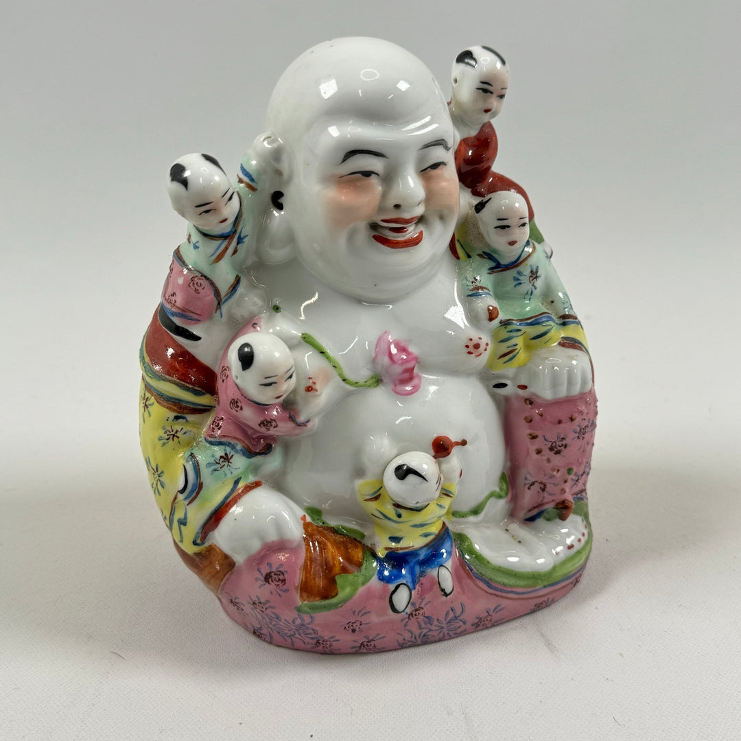 Färgglad Keramik Buddha med Lekfulla Barn - Homy Secondhand Online