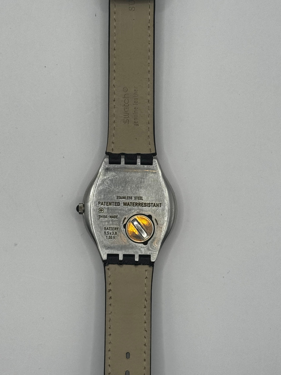 Elegant Swatch-klocka i rostfritt stål