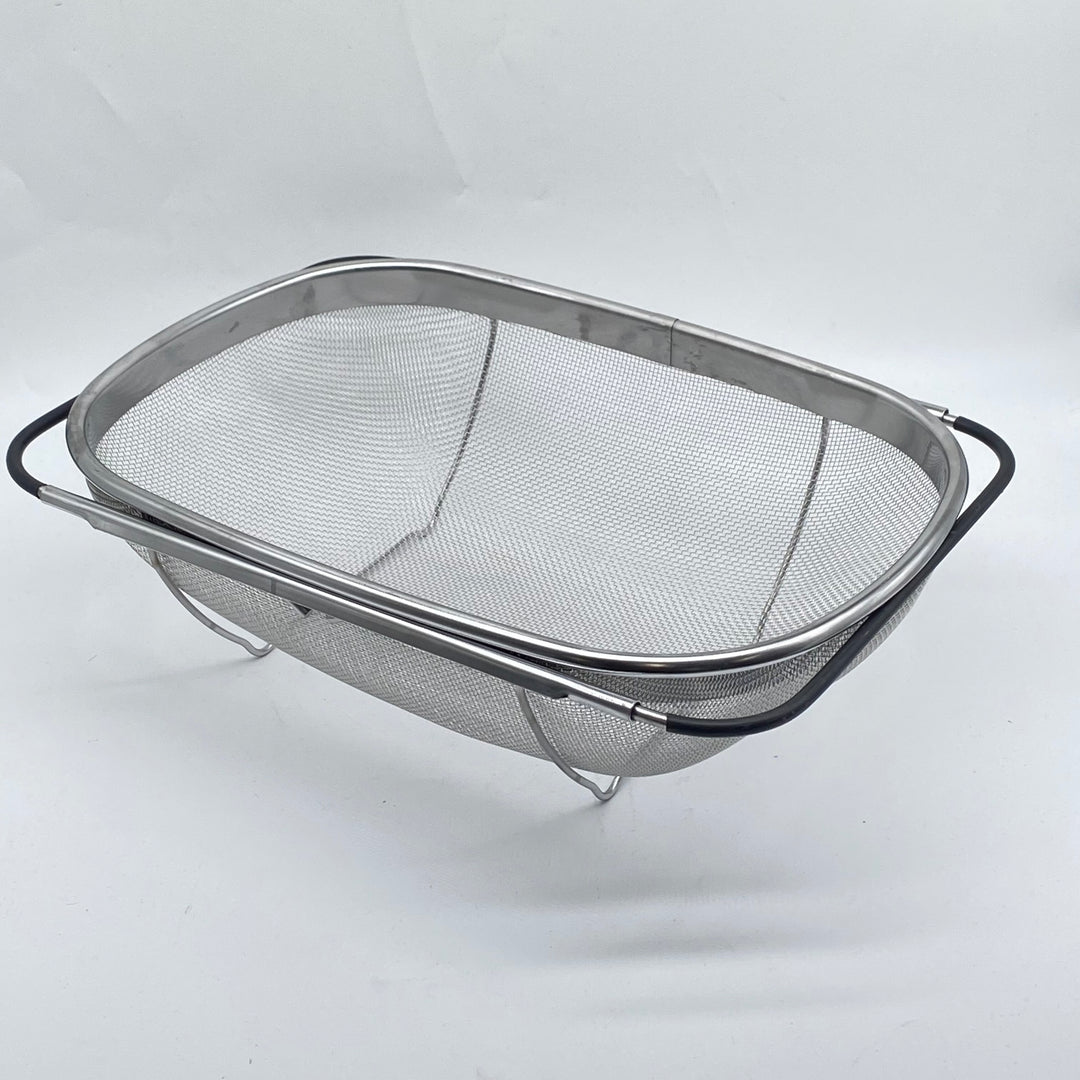 Stor modern metall sil för köket