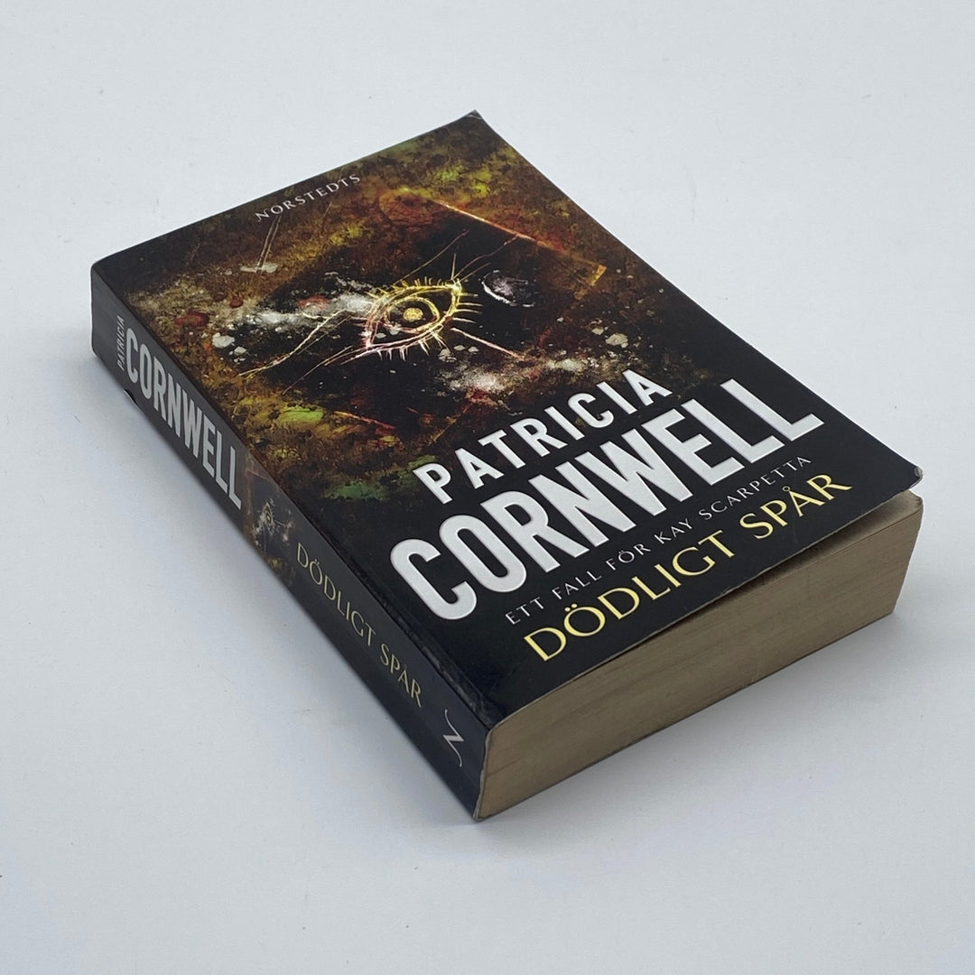 Patricia Cornwell bok Dödligt Spår Norstedts - Homy Secondhand Online