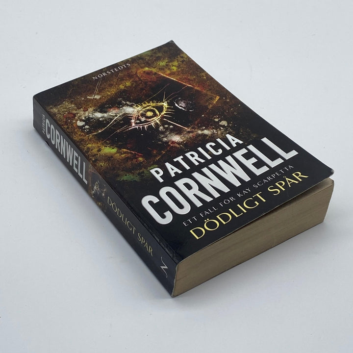 Patricia Cornwell bok Dödligt Spår Norstedts - Homy Secondhand Online