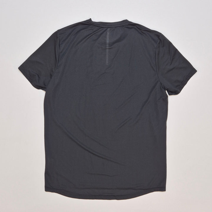 SOL funktions t-shirt i mörkgrå, mycket bra skick