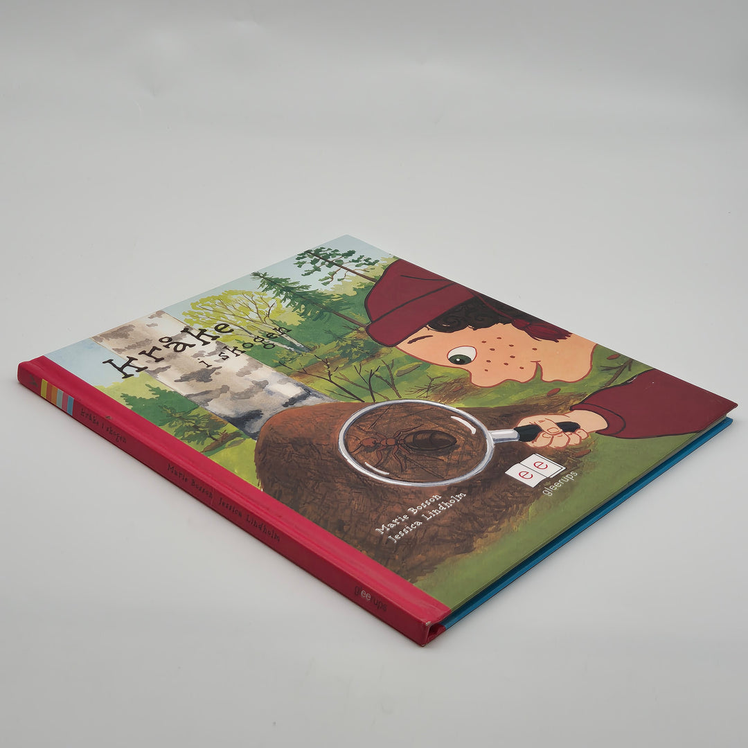 Kråke i skogen barnbok i mycket gott skick