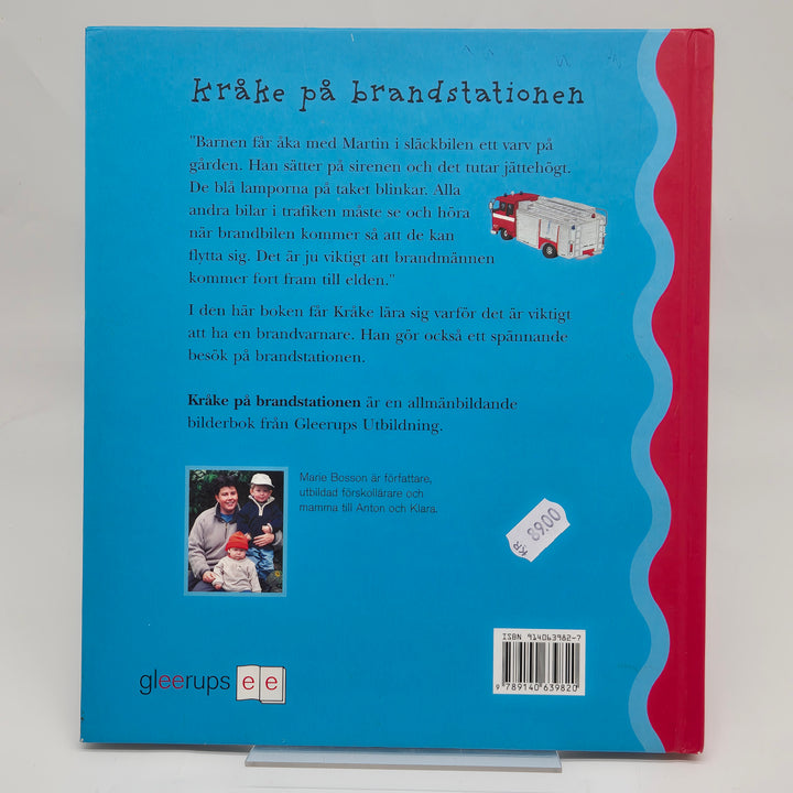 "Kråke på brandstationen Barnbok Gleerups"