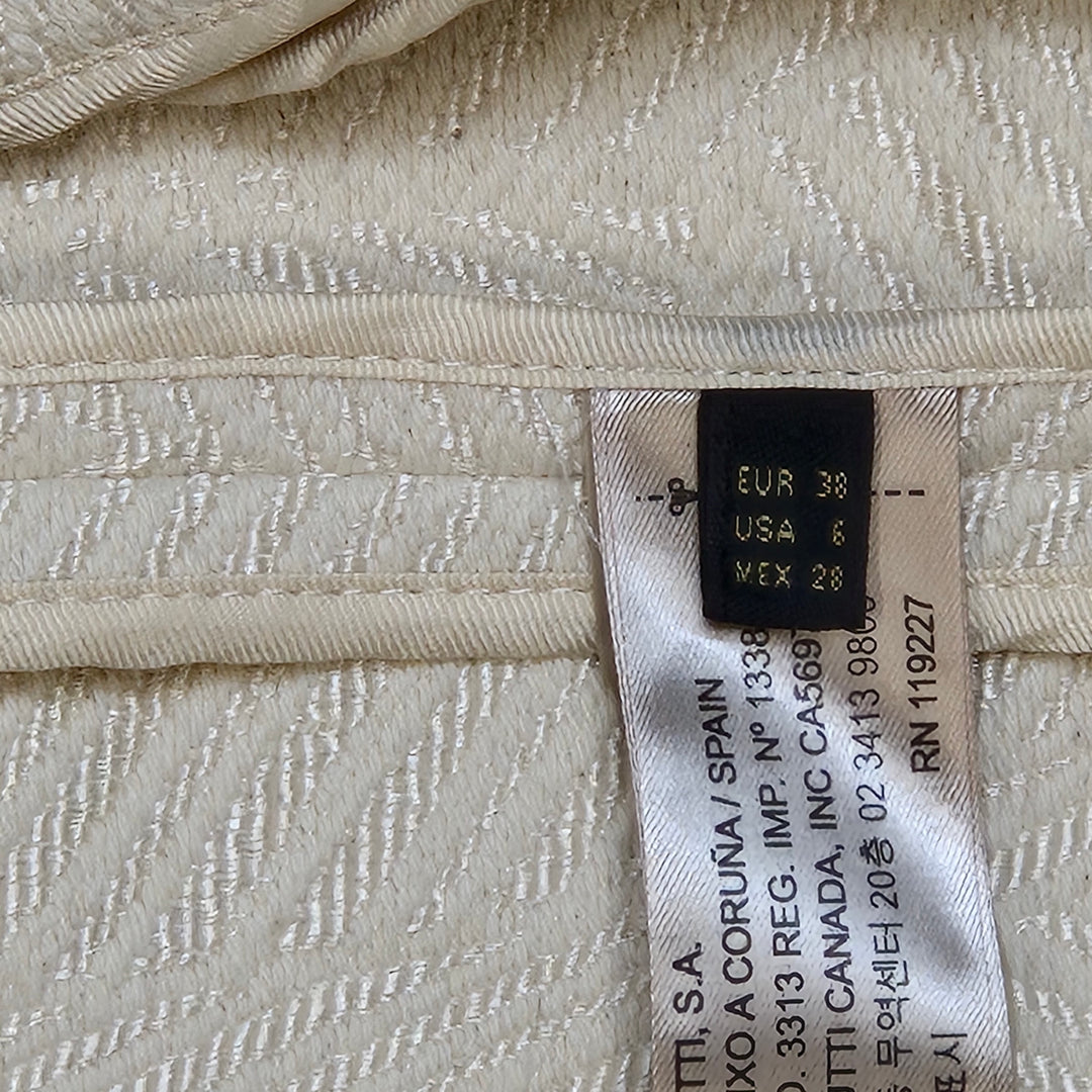 Elegant damjacka ‏	Massimo Dutti i gott skick