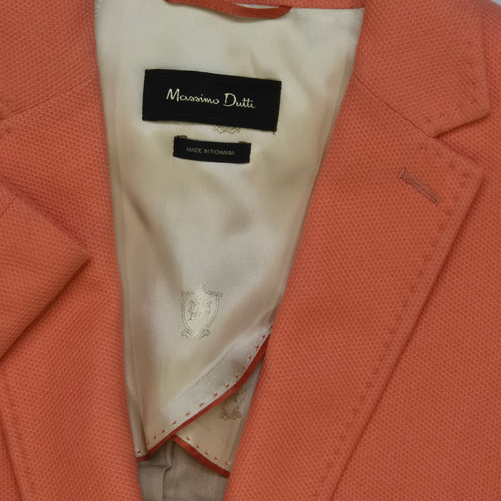 Elegant korallfärgad kavaj från Massimo Dutti