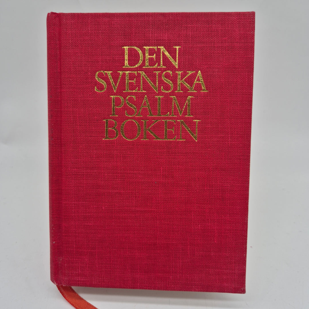 Klassisk röd retroutgåva av Svenska Psalmboken