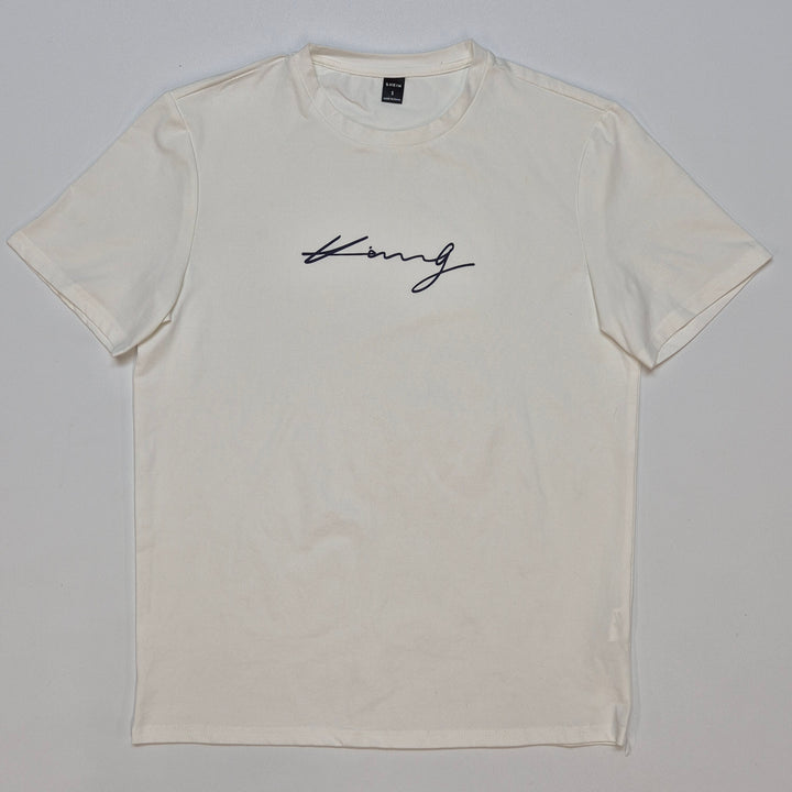 Modern T-shirt SHEIN med elegant design