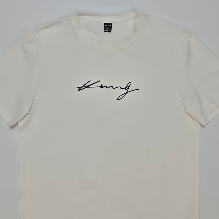 Modern T-shirt SHEIN med elegant design