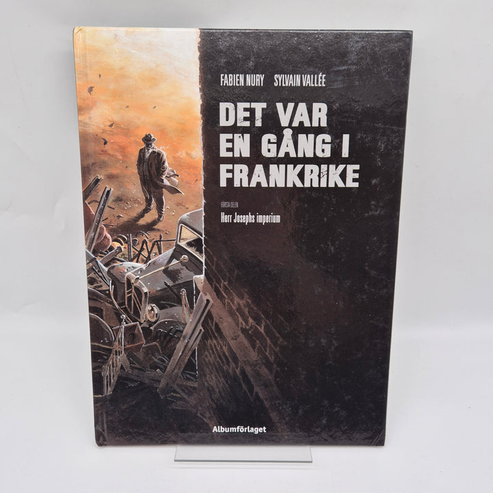 Grafisk roman om Frankrikes historia begagnad