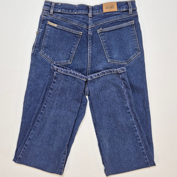 Klassiska mörkblå jeans i mycket gott skick