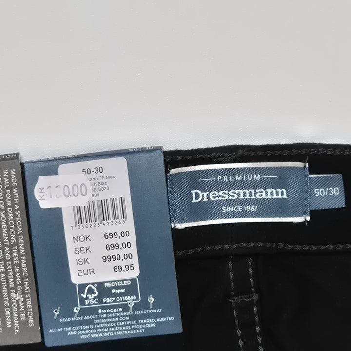 Eleganta svarta Dressmann jeans storlek 50/30