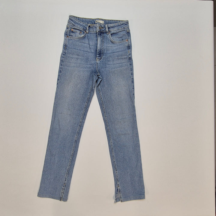 Klassiska blå Perfect Jeans storlek 38
