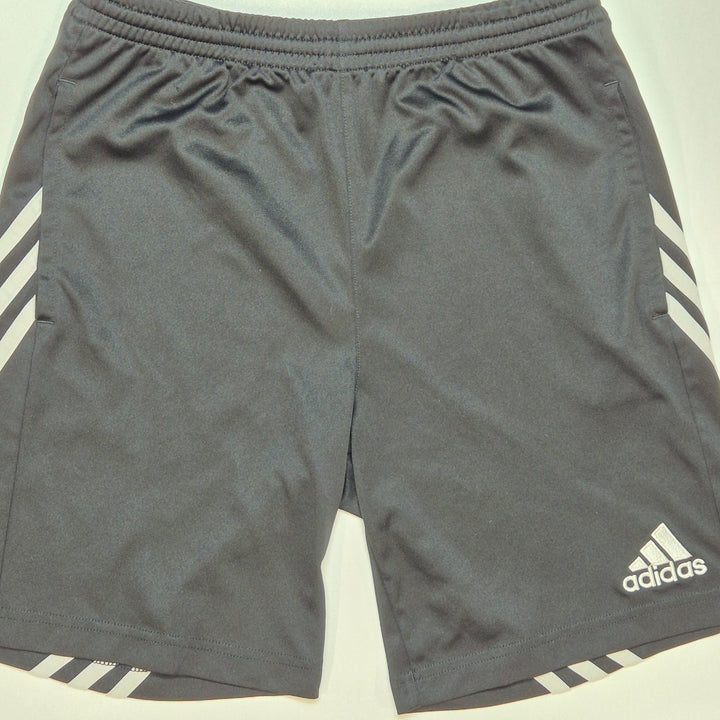 Adidas svarta klassiska shorts YXL/164