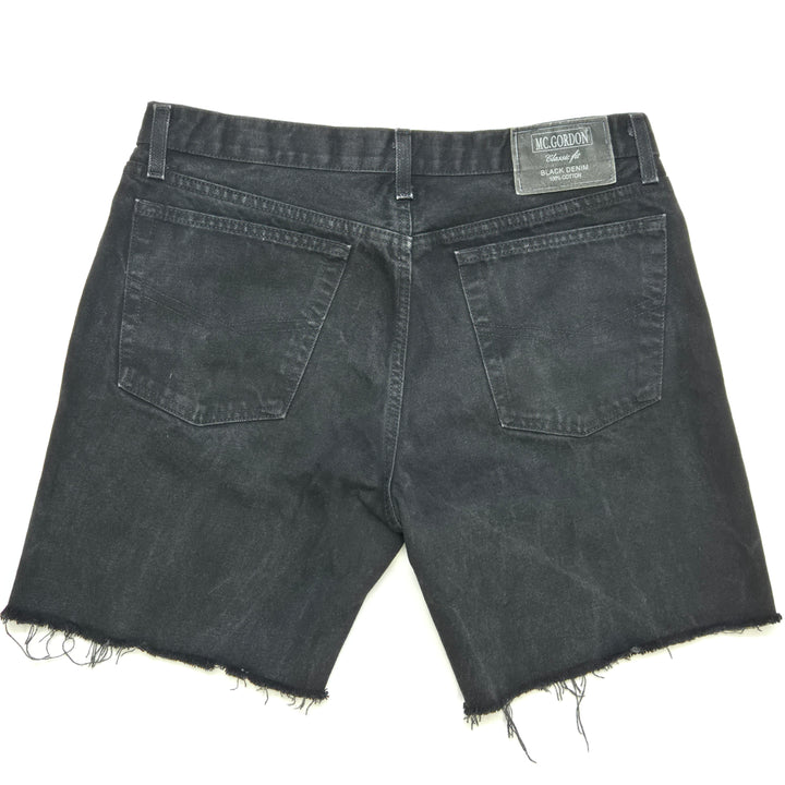 MG jeansshorts med avslitna kanter i storlek 34x36