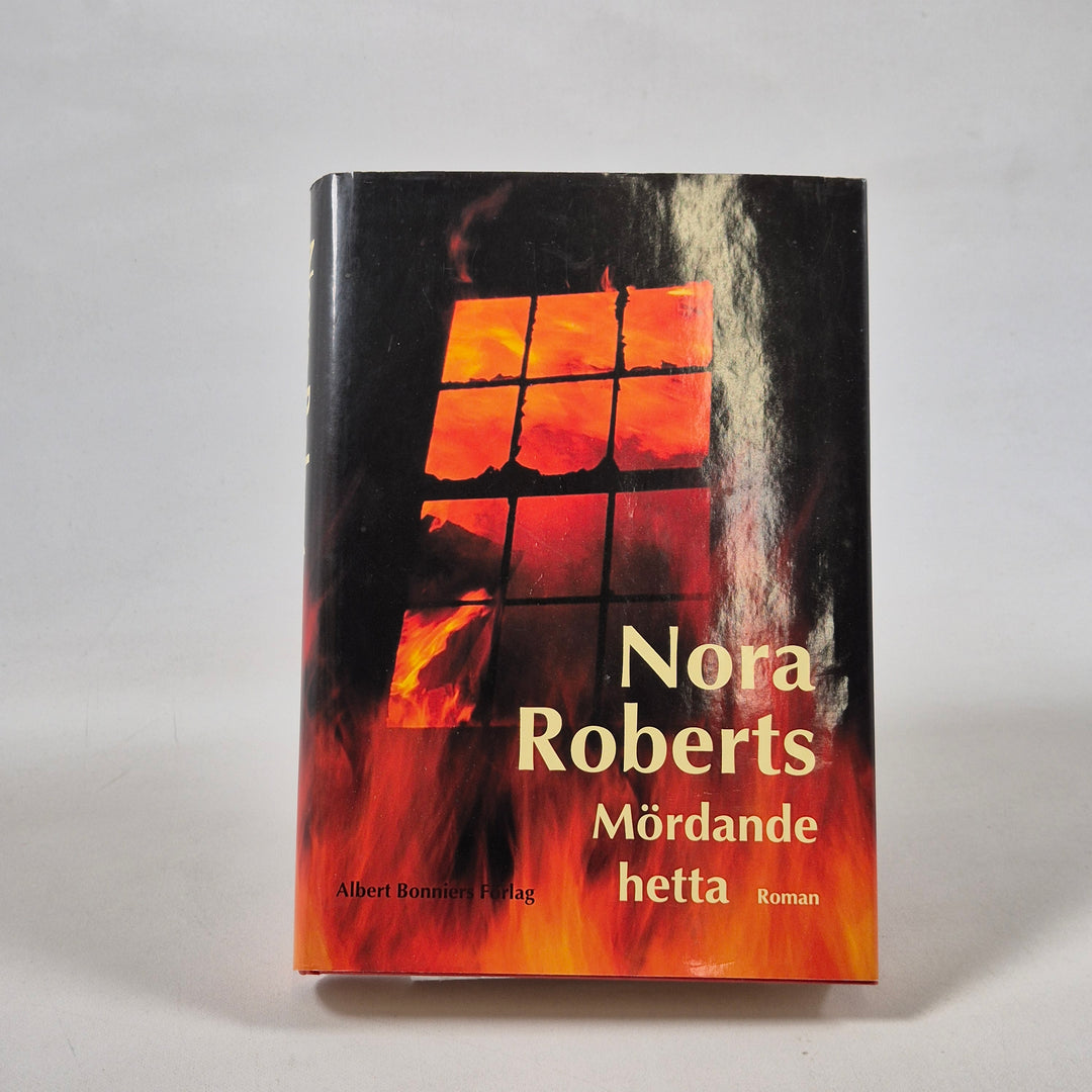 Nora Roberts psykologisk thriller "Mördande hetta"