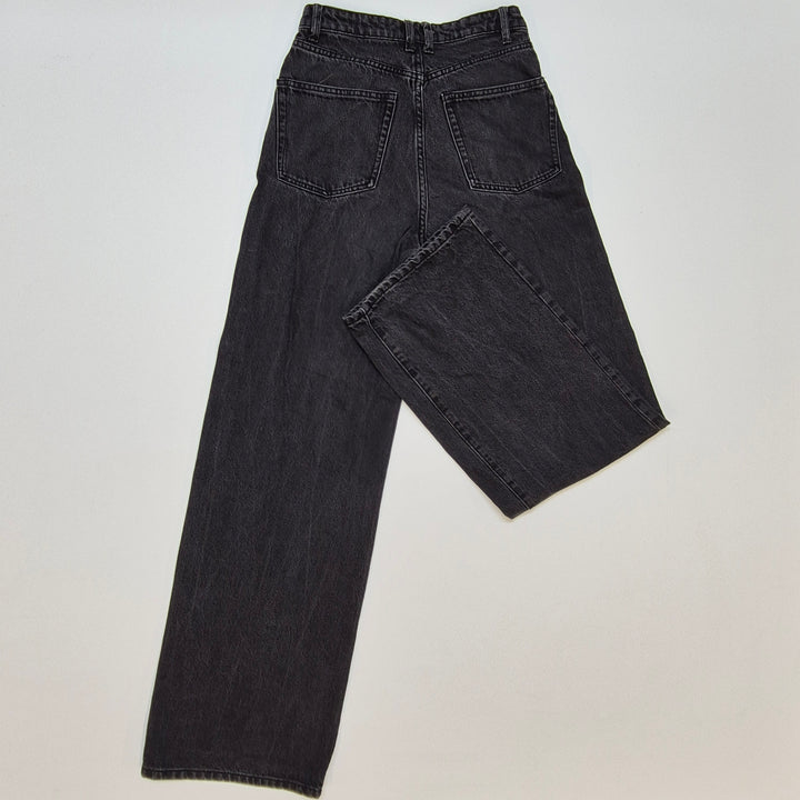 Klassiska svarta jeans från Lindex, elegant modell Hanna